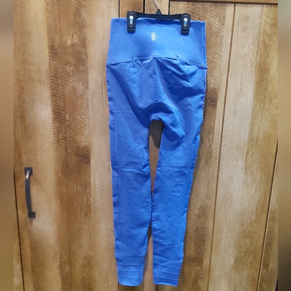 Free People Running Through My Mind Leggings NWOT - LARGE - Picture 10 of 16